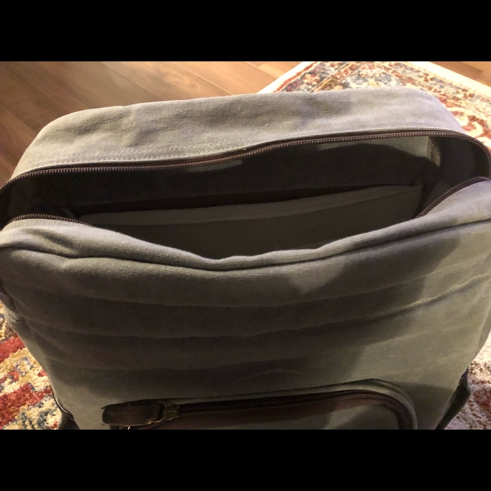ONA Camps Bay Camera Backpack (Great Condition)